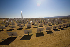BrightSource will use funding to build solar thermal power plants in India and Australia.