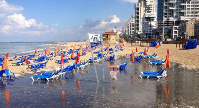 Zalul’s new app warned users of a Tel Aviv beach closed temporarily due to sewage runoff.
