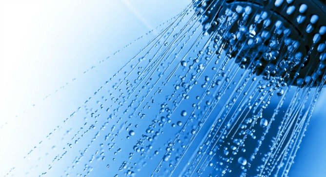 SmarTap hopes to ensure constant shower temperatures and controllable flow. Image via Shutterstock.com