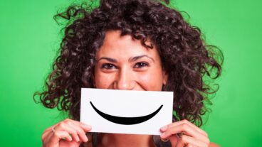 New OECD study shows that Israelis are among the happiest people in the Western world. (Shutterstock.com)