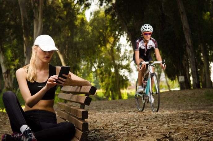 LifeBEAM makes running caps and helmets with embedded sensors linked to a smartphone.