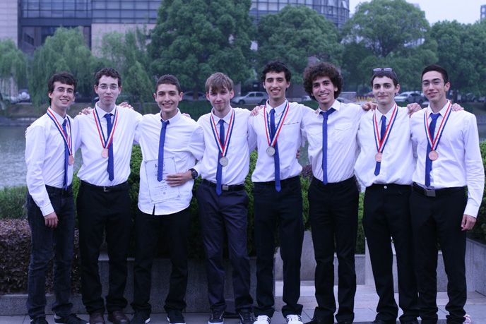 Israeli delegation to Physics Olympics brought home gold, silver and bronze medals. (Photo: Dr. Eli Raz)