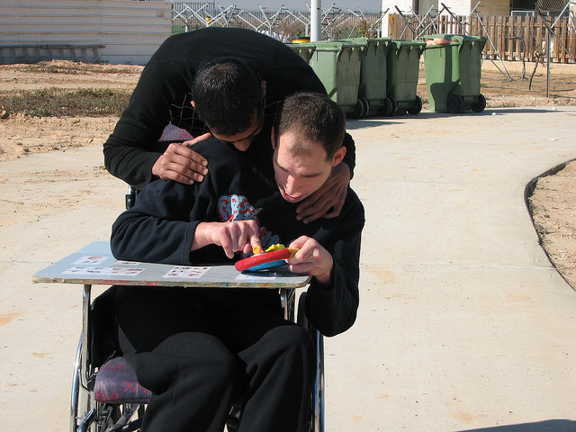 ALEH-Negev, prisoner volunteers, helping the disabled