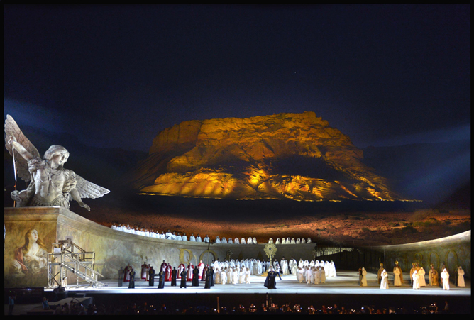 Giacomo Puccini's 'Tosca' takes the stage at the foot of Masada. (Photographer credit: Yossi Zveker)