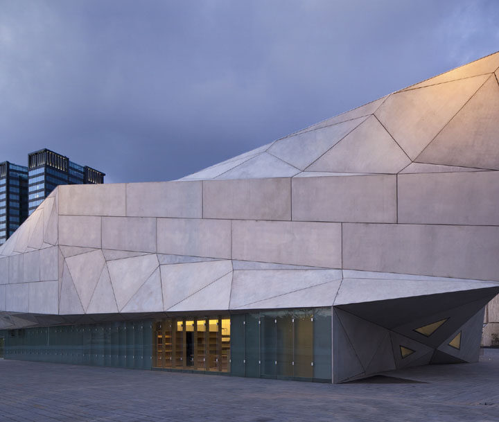 The new wing of Tel Aviv Museum. Photo courtesy