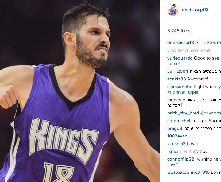 Omri Casspi posts a photo on his Instagram account in Sacramento colors.