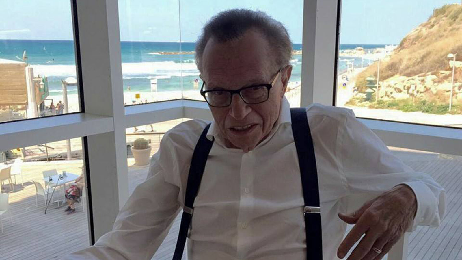 Larry King's selfie overlooking Tel Aviv's beaches. Photo: Facebook
