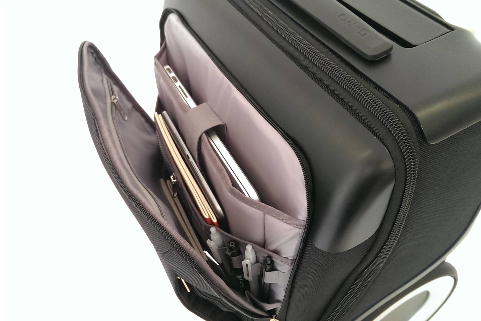 G-RO bags have lots of helpful features, like this work compartment. Photo: courtesy
