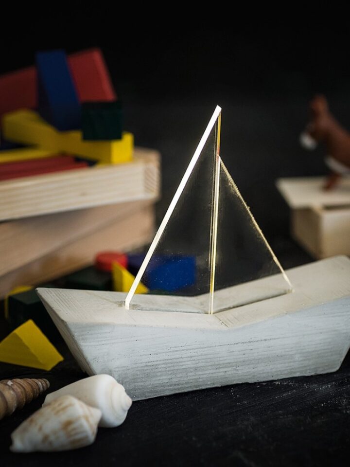 This sailboat lamp is part of the iLLuminite Nautical Collection. Photo: courtesy