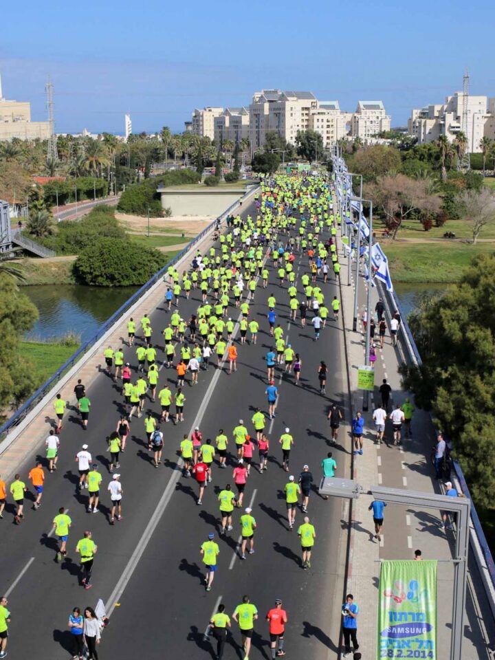 Tel Aviv Marathon. Photo by Ronen Topelberg
