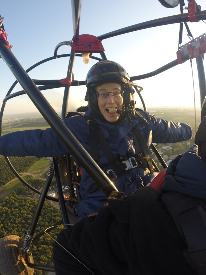 Viva Sarah Press and Sharon Baram soaring at 220 meters. Photo courtesy of Extreme Israel