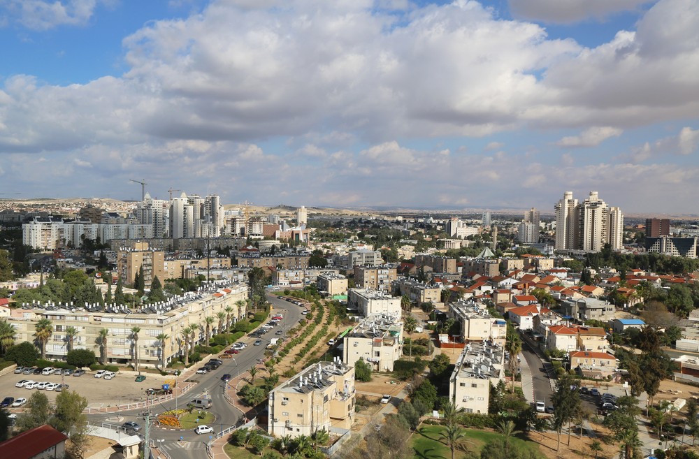 Photo of Beersheva by Leonard Zhukovsky/Shutterstock.com