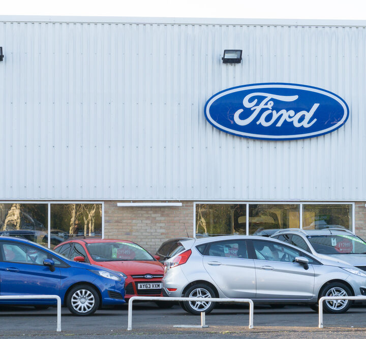 Ford acquires Israeli startup to meet pledge to develop driverless cars by 2021. Photo by Shutterstock.com