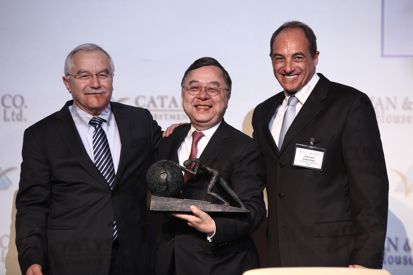 Yair Shamir (Managing Partner, Catalyst Fund), Ronnie Chan (Chairman of Hang Lung Properties) and Edouard Cukierman (Chairman of Cukierman Investment House and Managing Partner of Catalyst CEL). Photo courtesy