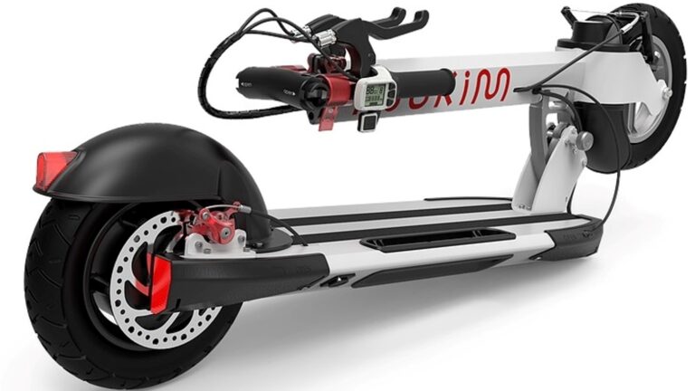 Inokim’s Quick-3 e-scooter can be folded in three seconds. Photo: courtesy