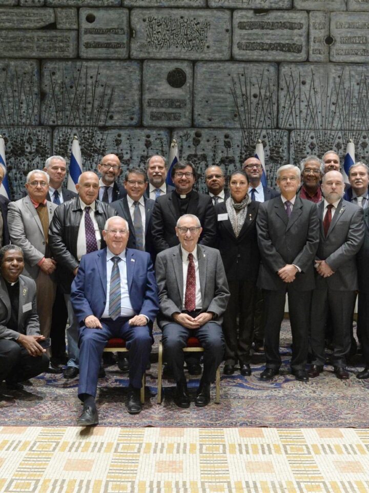 President of Israel Reuven Rivlin (seated, left) and President of the Hebrew University Prof. Menahem Ben-Sasson (seated, right), meet with rectors from universities in Latin America. Photo by Mark Naiman/GPO