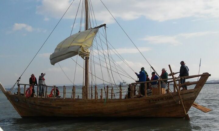 Ma'agan Michael II sets sail. Photo by University of Haifa