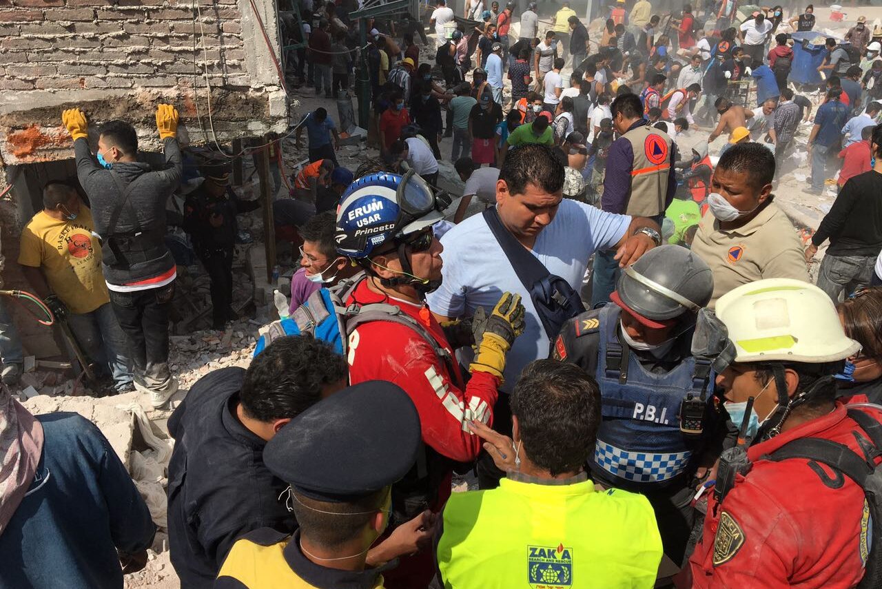 Israeli search and rescue teams  search for survivors in Mexico. Photo courtesy ZAKA