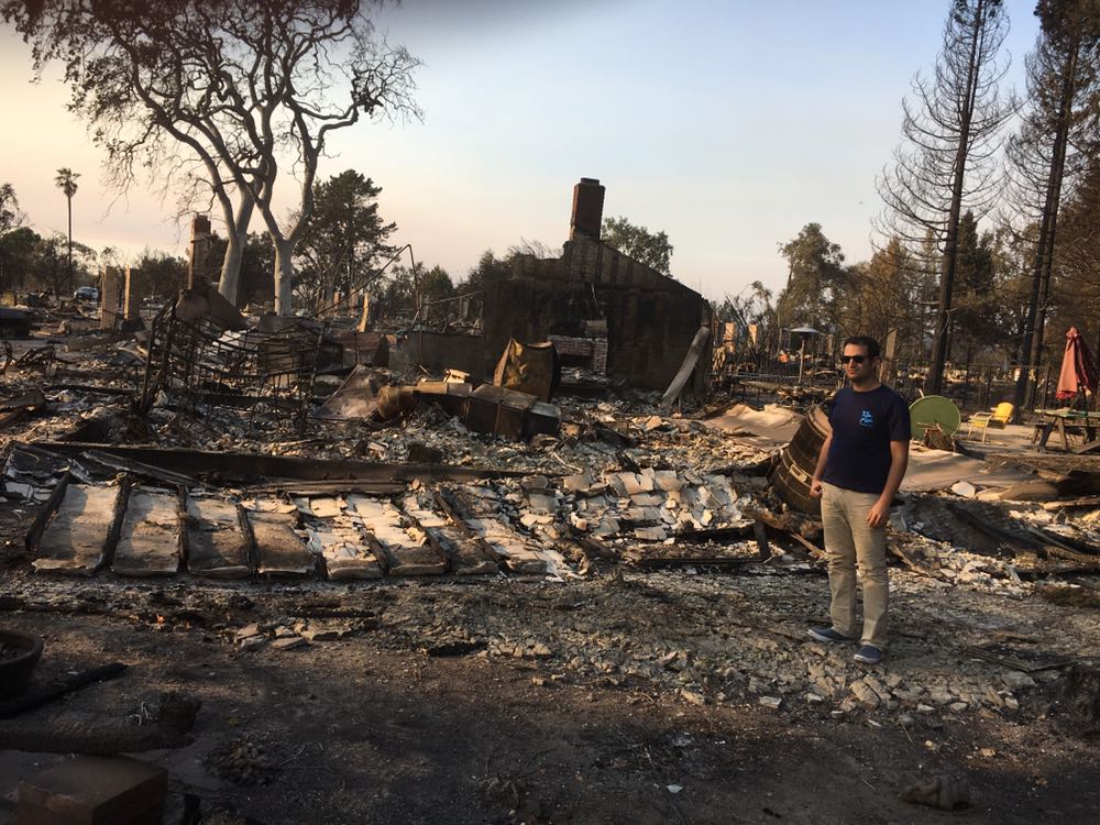 Aid workers from Israeli nonprofit IsraAID offer help to victims of the deadly fires in California. Photo courtesy IsraAID