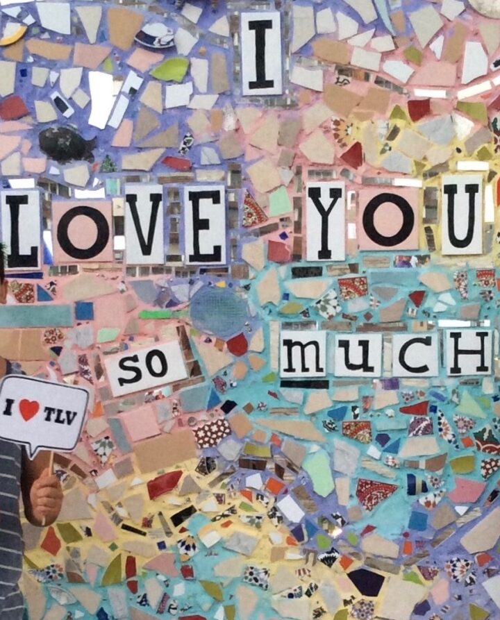 Mia Schon’s “I love you so much” mosaic mural in Tel Aviv attracts lots of attention. Photo: courtesy