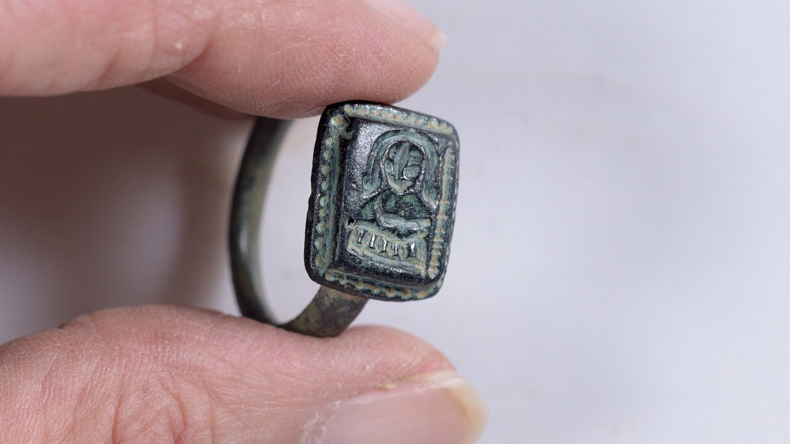 The St. Nicholas ring found in Israel, February 2018. Photo by Clara Amit/Israel Antiquities Authority