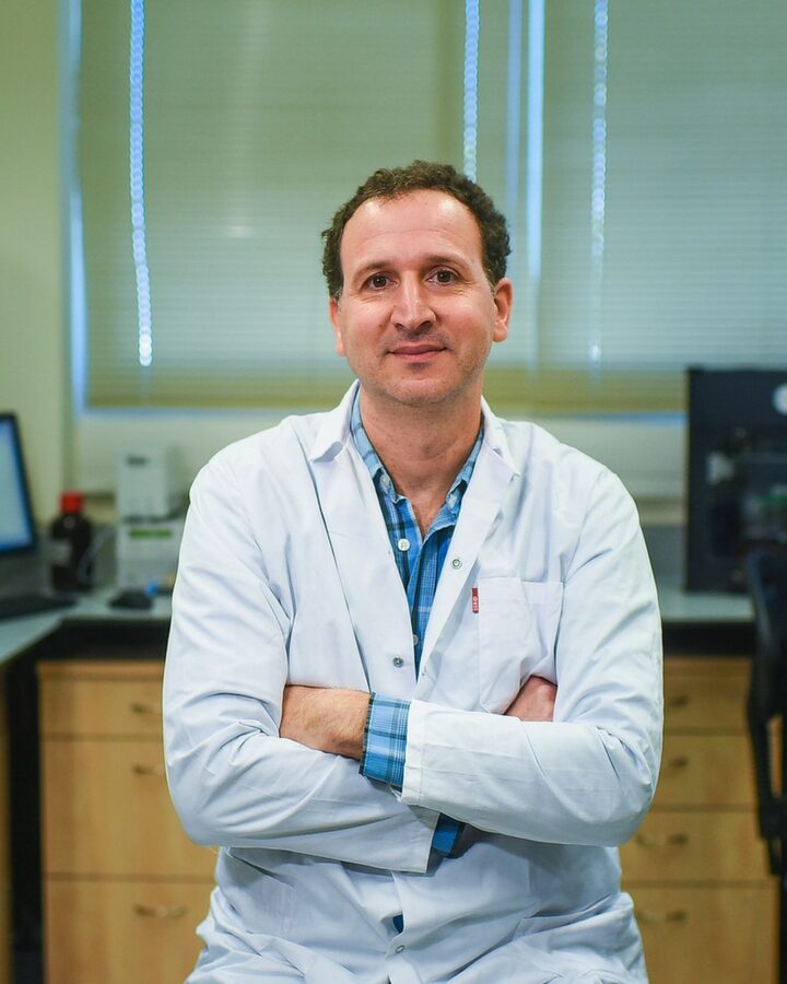 Technion Assistant Prof. Boaz Mizrahi helped develop a new technology for targeted drug delivery. Photo: courtesy