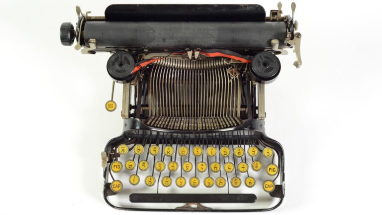 A 1912 Corona typewriter on loan from the Israel National Museum of Science, Technology, and Space-Madatech in Haifa, at “70 Years Old: Treasures of Israel`s Museums.” Photo by Shai Ben Efraim