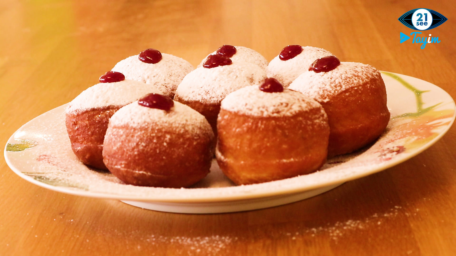 Impress your family and friends with our easy-to-make donuts. Photo: screenshot