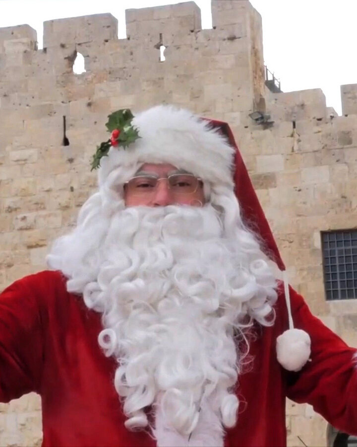 Issa Kassissieh brings Christmas cheer to Jerusalem. Photo still from movie