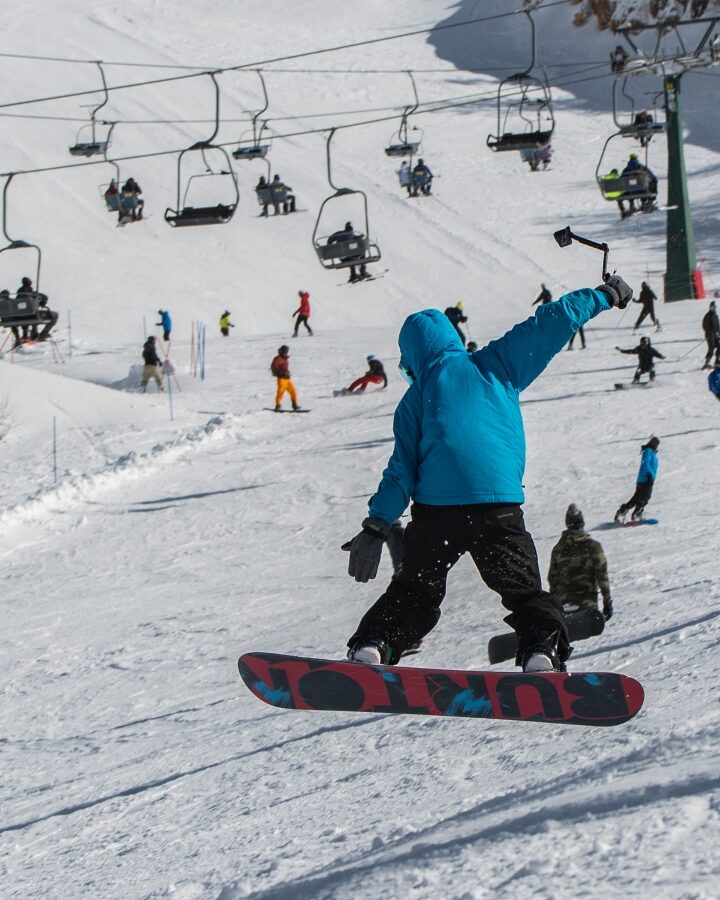 Israelis ski and snowboard having a blast on Mount Hermon in northern Israel, January 11, 2019. Photo by Basel Awidat/Flash90