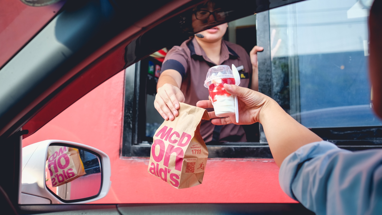 Dynamic Yield's technology will enable McDonald's to offer more personalized service. Photo by Yaoinlove via Shutterstock.com