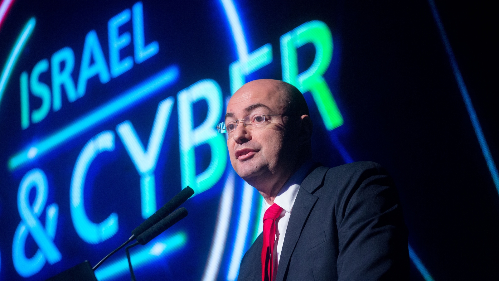 Yigal Unna, CEO of the Israel National Cyber Security Authority, speaking at a Homeland Security and Cyber Conference in Tel Aviv. Photo by Miriam Alster/FLASH90