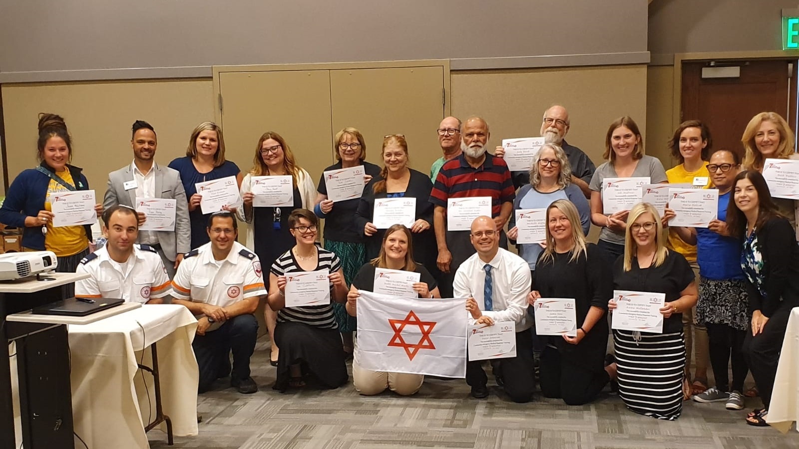 Graduates of the 'First 7 Minutes' course given by Magen David Adom paramedics in Milwaukee. Photo courtesy of MDA