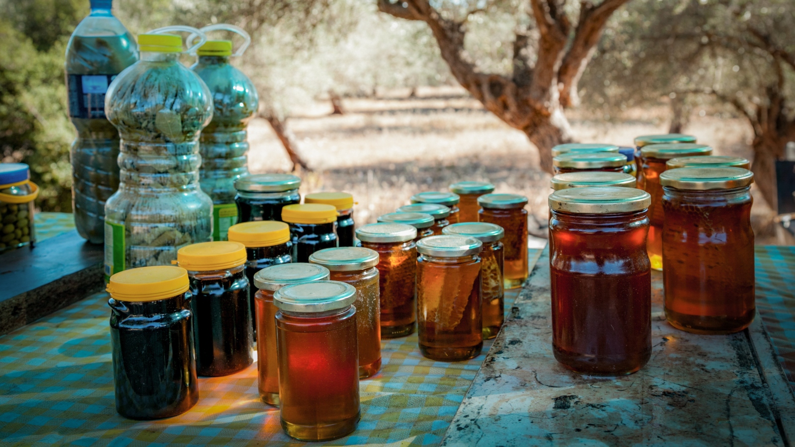 Honey sold at a roadside stand by Israeli Druzein the Carmel area of northern Israel. Photo by Anat Hermony/FLASH90