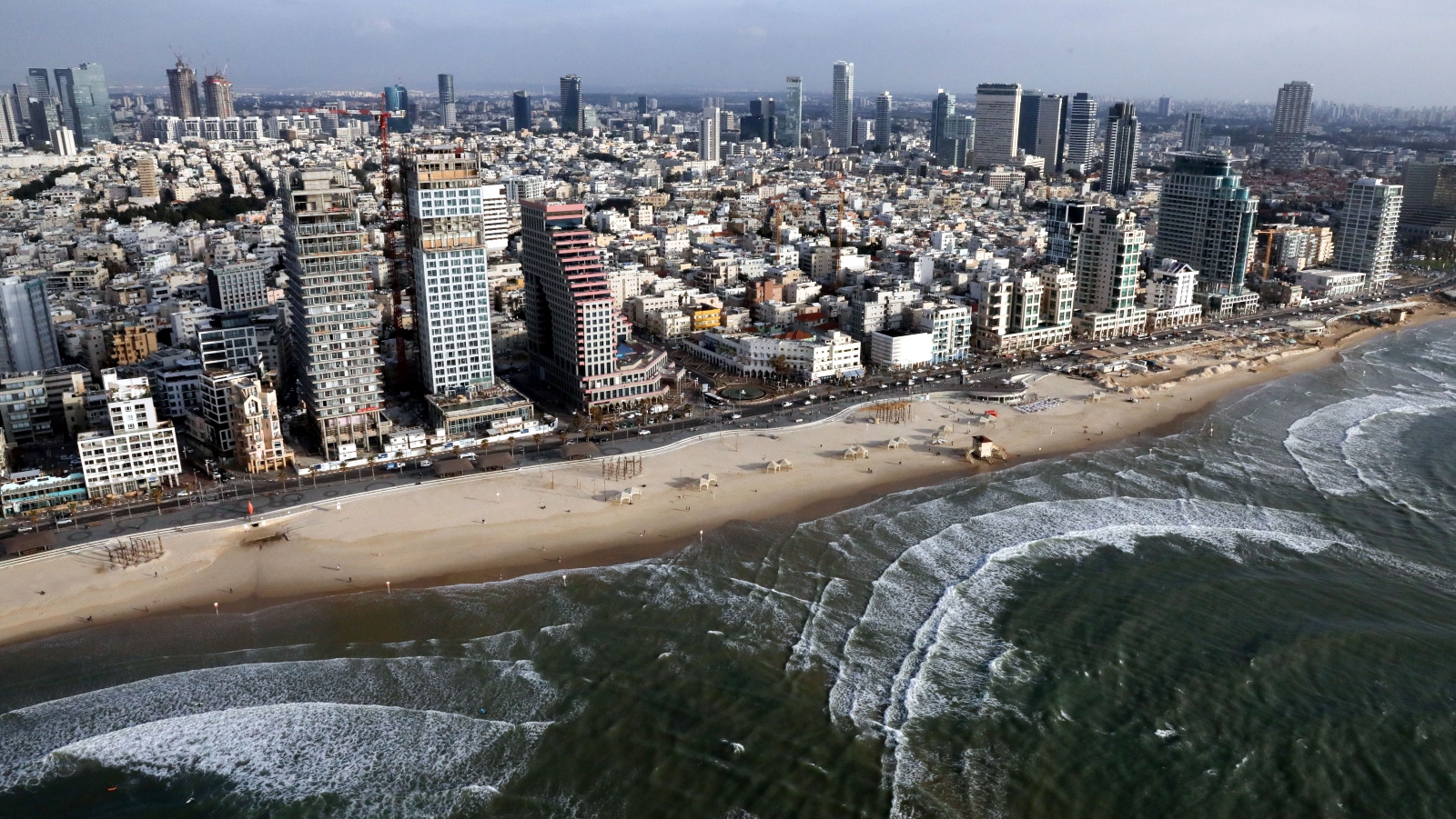 An aerial view of the beaches and city skyline in Tel Aviv. Photo by Yossi Zamir/Flash90
