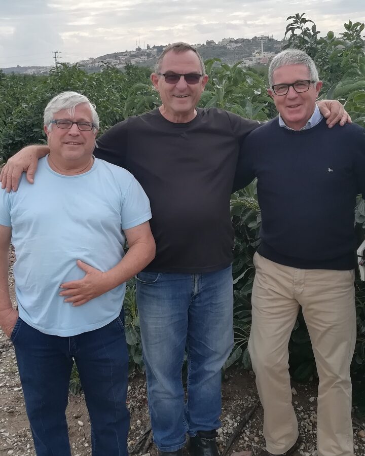 From left, Israeli avocado grower Benny Wisse and avocado scientist Leo Winer with Inspire Capital’s João Paulo Pereira and Pedro Lopes in Israel. Photo: courtesy