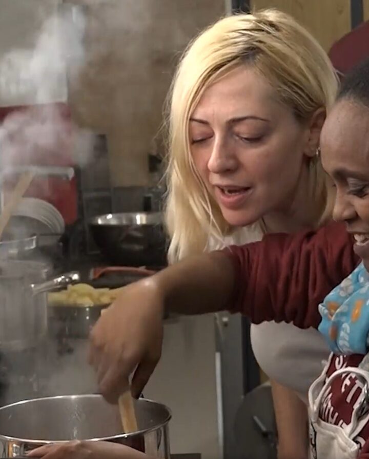 Screenshot from "Social Enterprise Project Connects African Asylum Seekers, Israelis in the Kitchen"