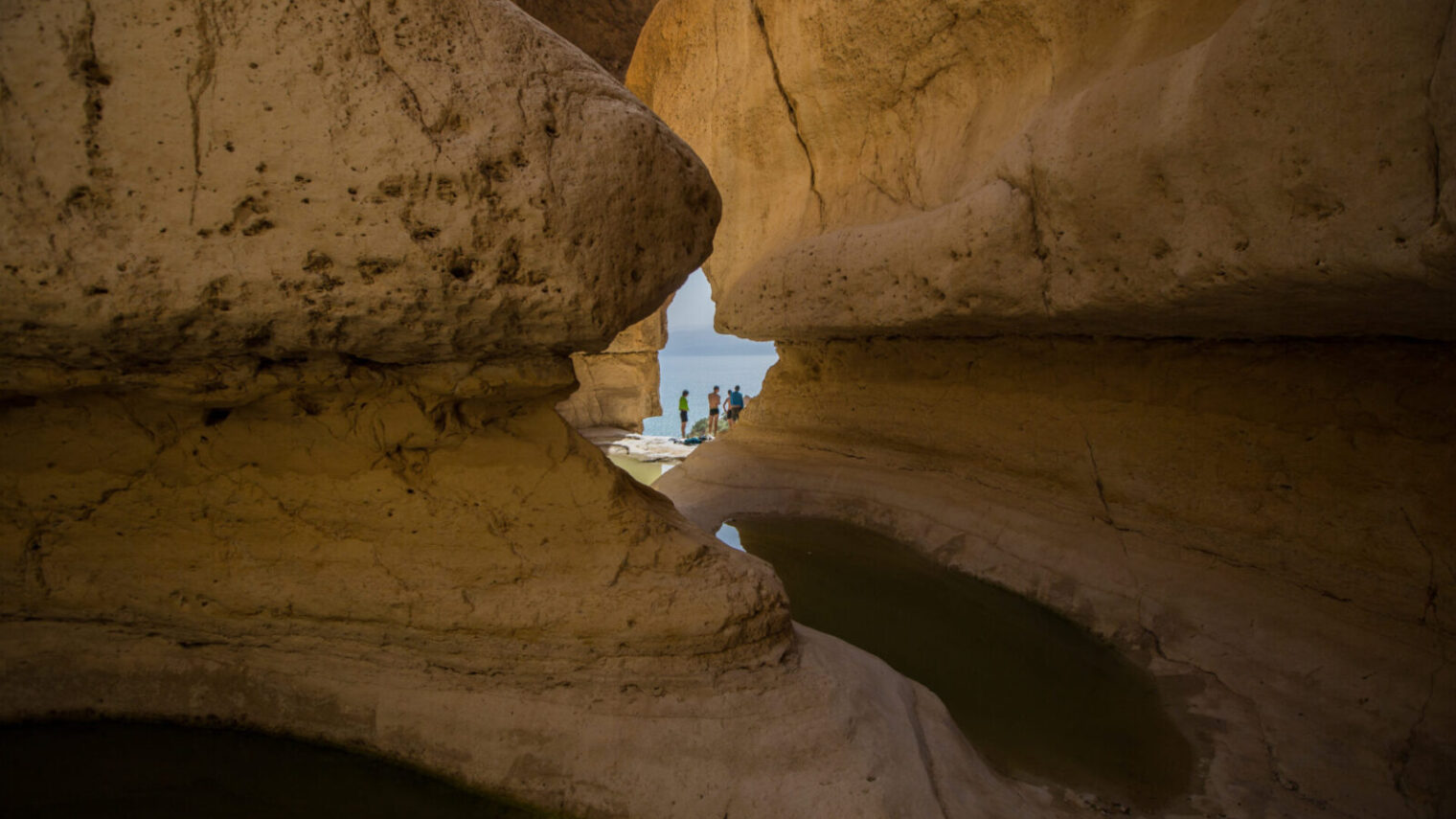 The "window fall", a canyon on one of the hiking trails in Ein Gedi. Photo by Maor Kinsbursky/Flash90