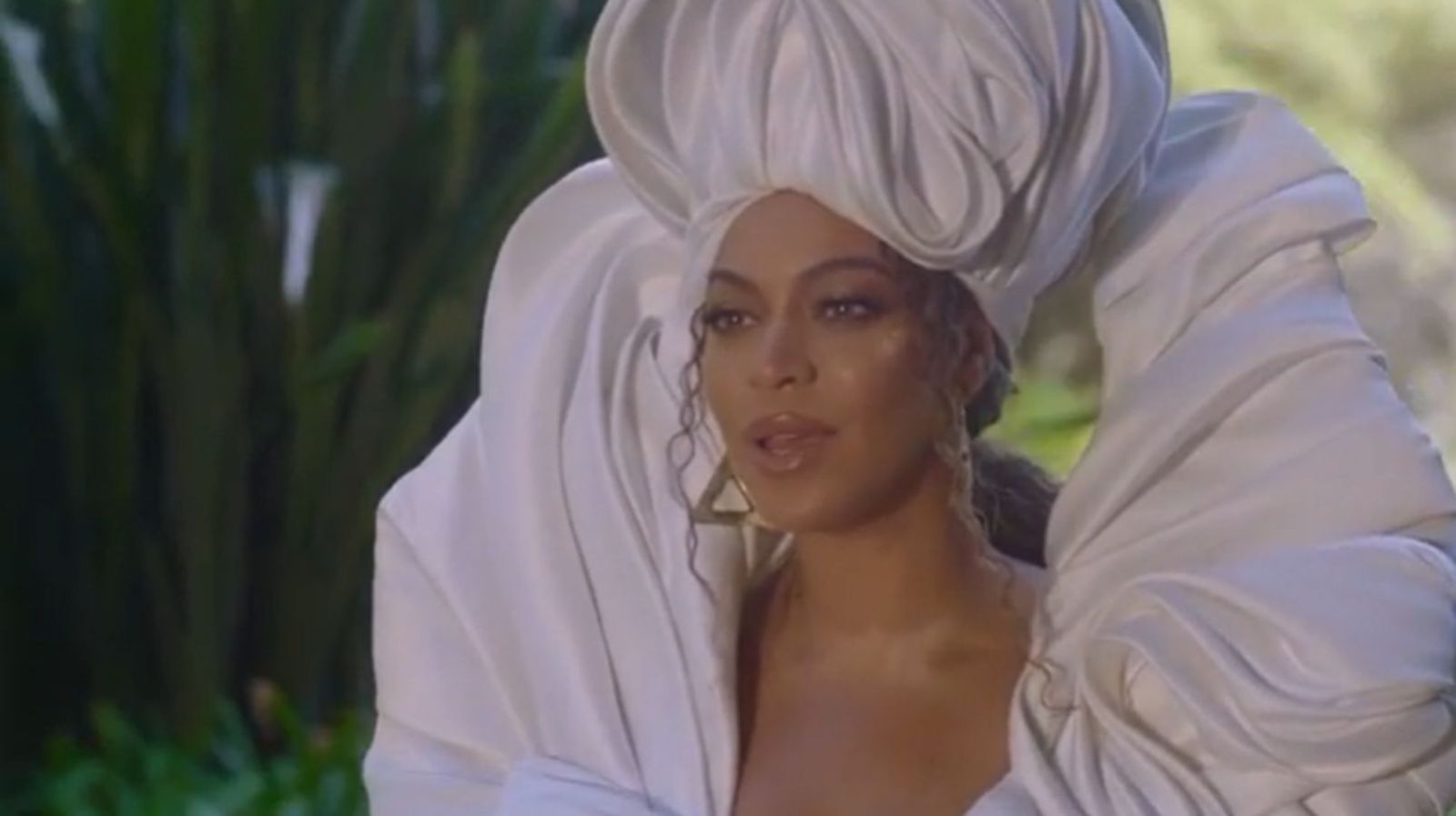 Beyoncé wears Alon Livne in the ‘Black is King’ musical film. Screenshot: Alon Livne/Instagram