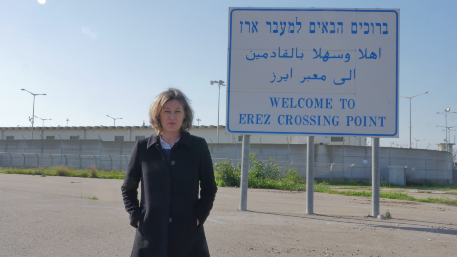 ISRAEL21c Editor and Israel Director, Nicky Blackburn, on assignment on the border with Gaza in January this year. Photo courtesy