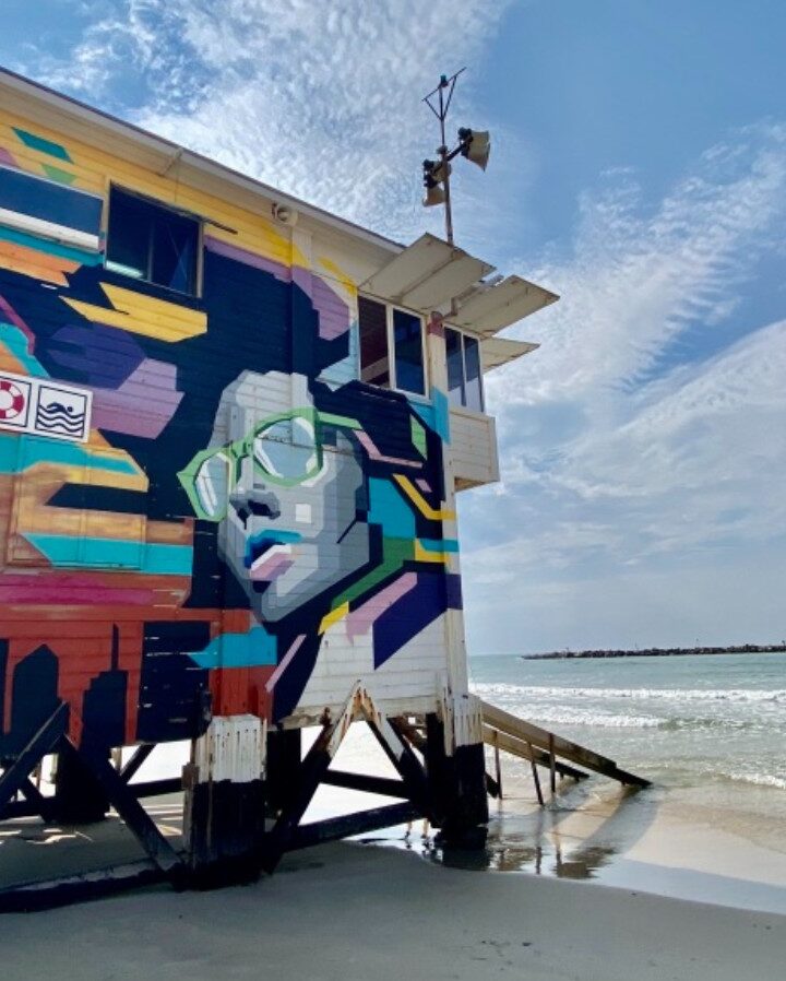 The lifeguard towers of Tel Aviv are perfect for Instagram. Photo by Tess Levy