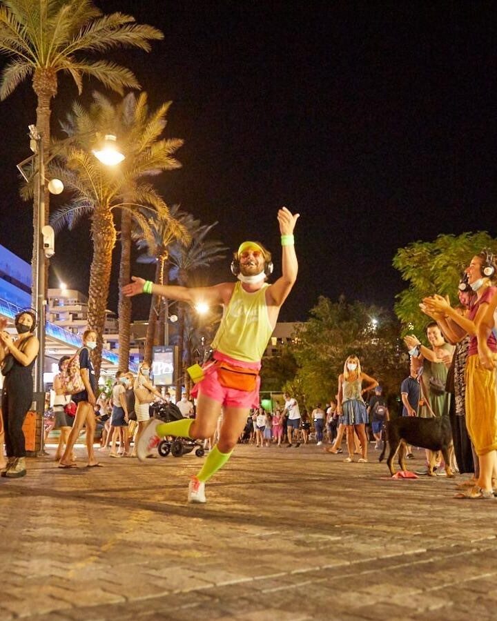 Visitors can take part in a free mobile headphone dance party along the Eilat promenade. Photo courtesy Elad Theater