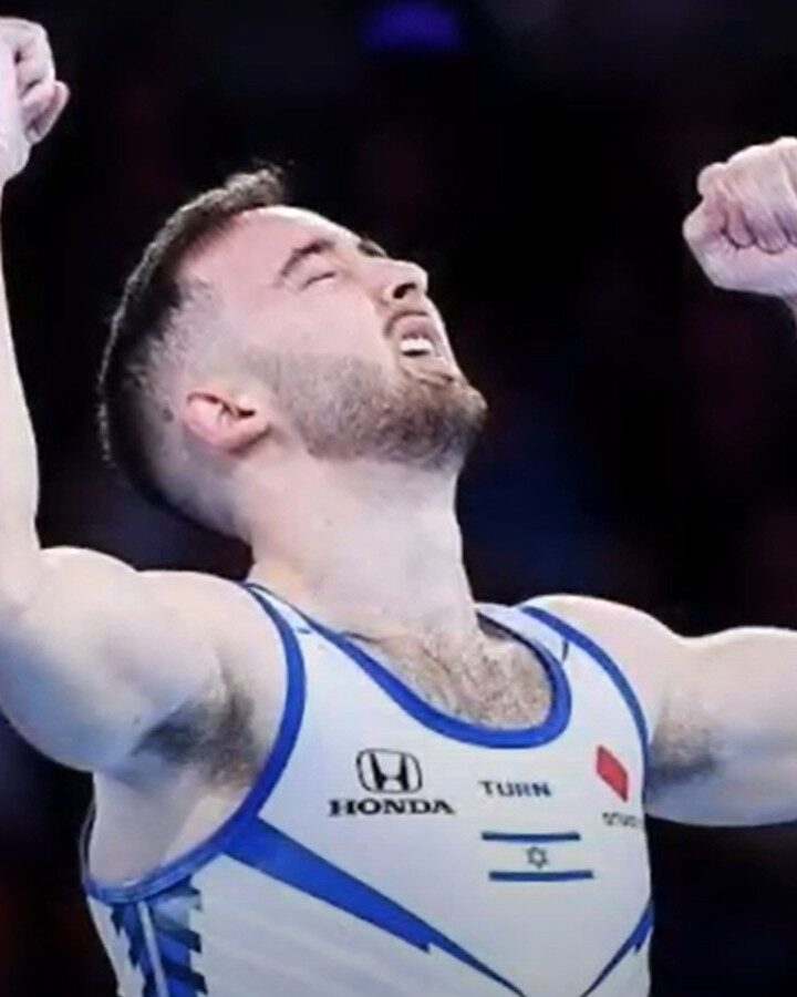Artem Dolgopyat after his gold medal performance in floor exercise at the Tokyo Olympics. Photo: screenshot