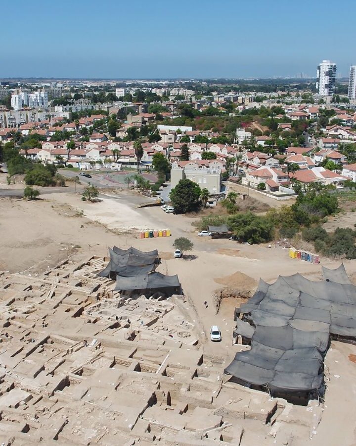 An aerial view of the large ancient winepress discovered in the coastal city of Yavne. Photo by Assaf Peretz/Israel Antiquities Authority