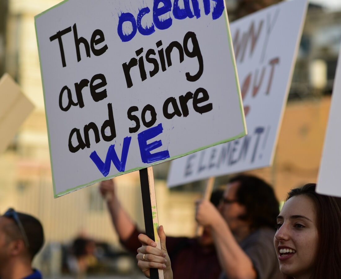 Israeli environmental activists in Tel Aviv. Photo by Avivi Aharon/Shutterstock