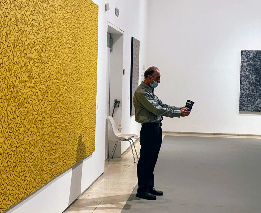 No-one could resist taking selfies at the retrospective exhibition of Japanese artist Yayoi Kusama At Tel Aviv Museum. The exhibition was fully booked within days of tickets going on sale. Photo by Nicky Blackburn