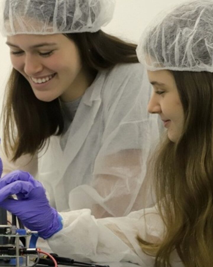 Students from Givat Shmuel assembling a satellite as part of the TEVEL program. Photo courtesy of Israel Space Agency