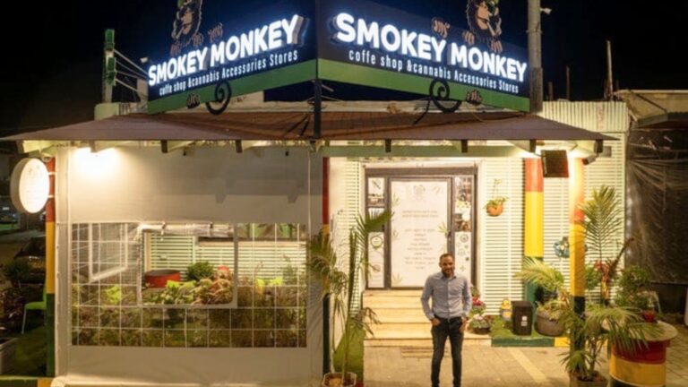 The Smokey Monkey Coffee Shop in Tira. Photo courtesy of Smokey Monkey