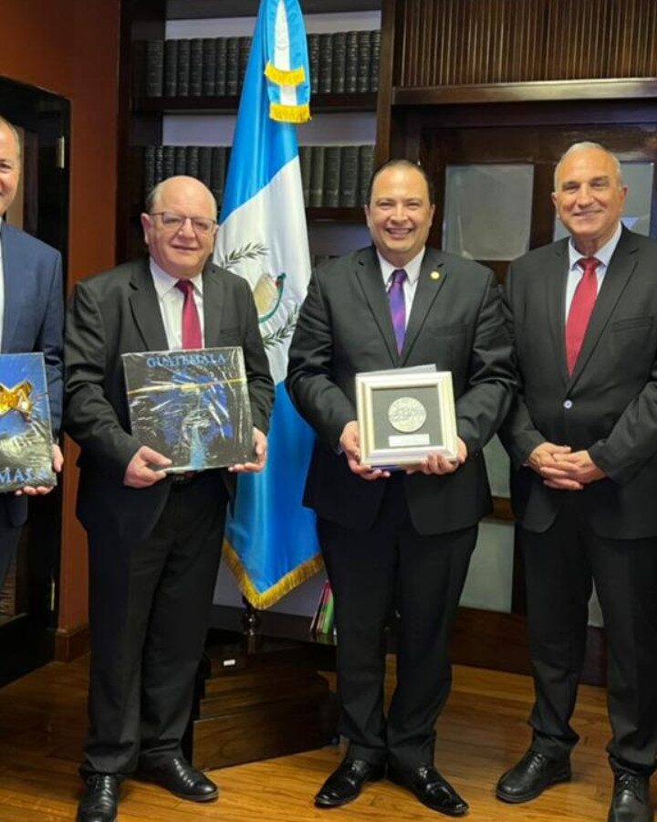 KKL-JNF delegation concluding its meeting with Guatemalan Foreign Minister Mario Bukaro, center, on March 29, 2022. Photo courtesy of KKL-JNF