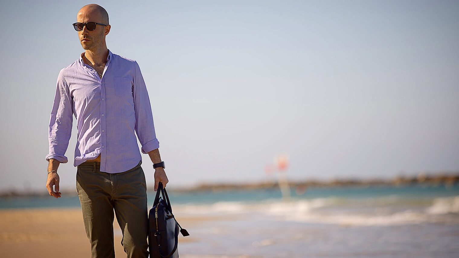 Kenneth Gotlib on the beach in Tel Aviv. Photo by Tomer Rahmani